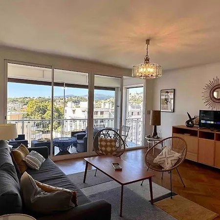 Cyrille Besset - T2 Avec Balcon * Cagnes-sur-Mer
